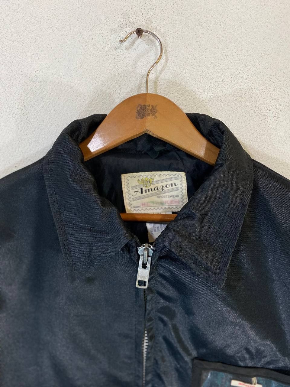 vintage amazon sportswear rayon jacket nice design