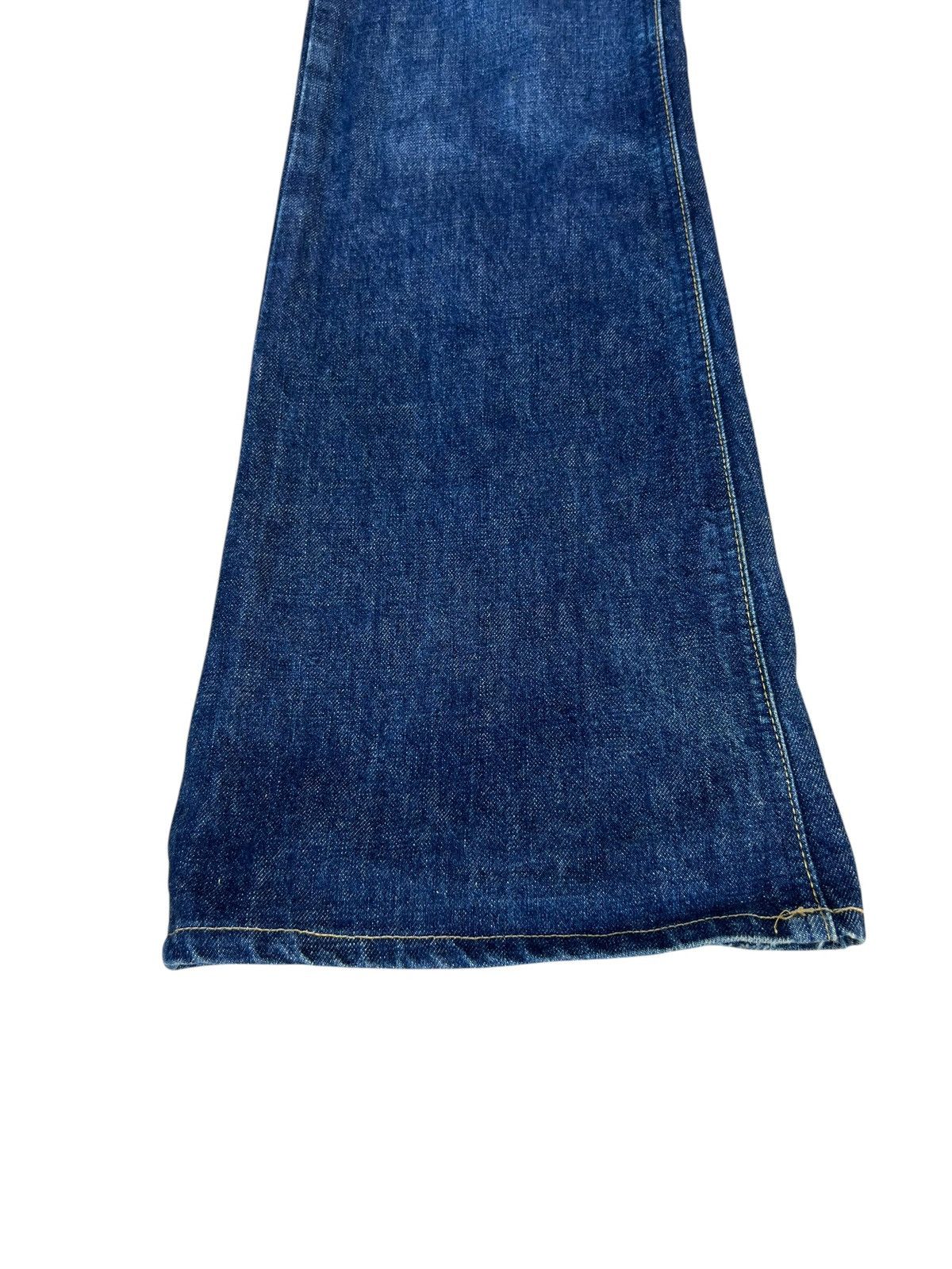 Lee Vintage Y2K Lee Riders Blue Denim Super Flare Jeans Size US 30 / EU 46 - 8 Thumbnail