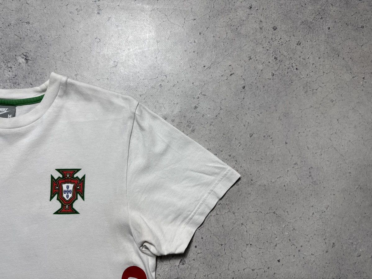Nike Nike Portugal Team #17 Ronaldo Vintage Football Shirt Size US M / EU 48-50 / 2 - 2 Thumbnail