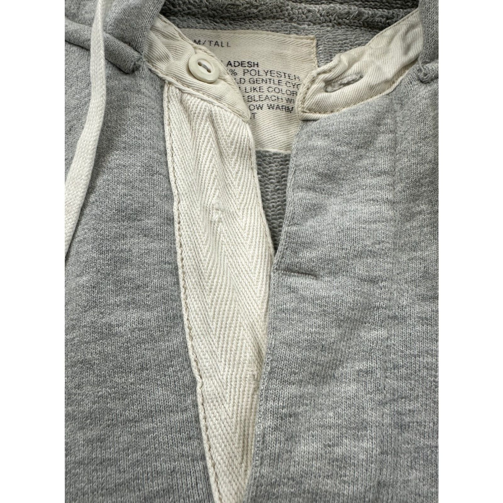 Gap Gap Hoodie Pullover Mens Medium Tall Gray Button Neck Kangaroo Pocket Sweatshirt Size US M / EU 48-50 / 2 - 4 Thumbnail