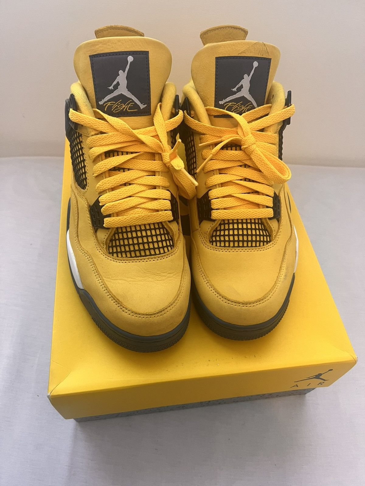 Jordan Brand Air Jordan 4 Retro Lightning Size US 10 / EU 43 - 4 Thumbnail