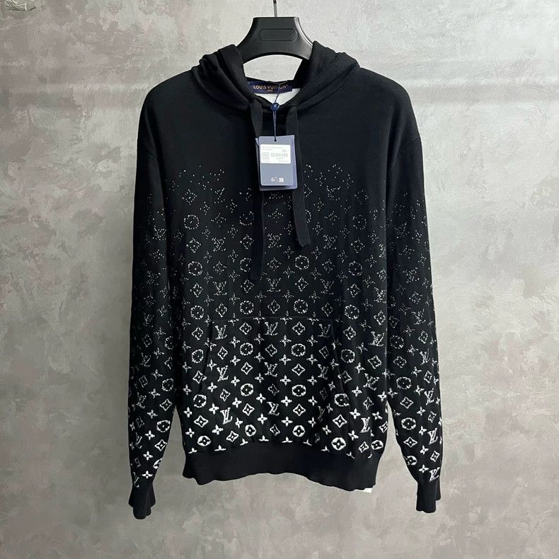 Louis Vuitton Louis Vuitton Black full-print gradient hooded sweatshirt Size US XL / EU 56 / 4 - 1 Thumbnail