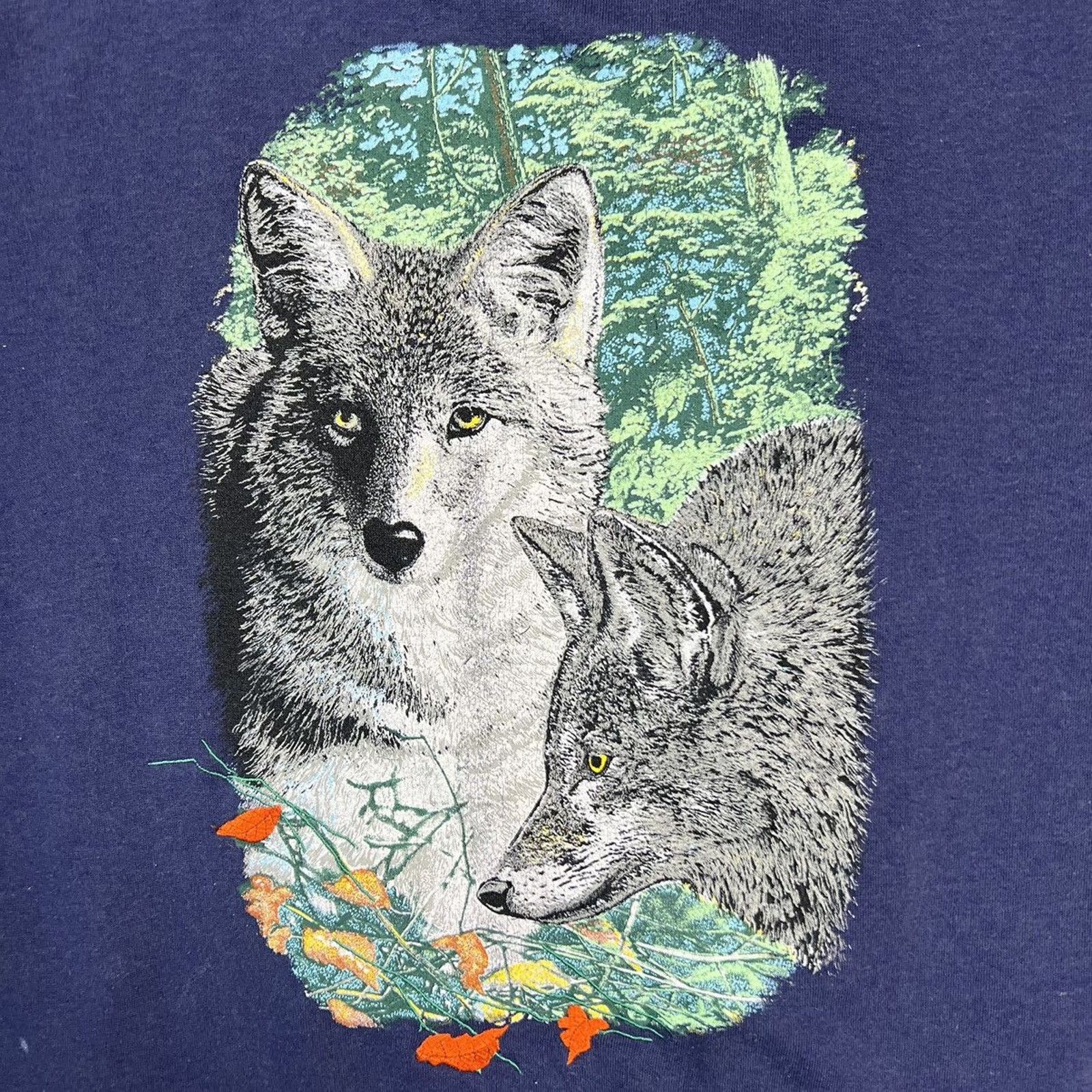 Vintage Vintage 90s Wolf Sweatshirt Faded Graphic Animal Pullover Size US M / EU 48-50 / 2 - 2 Thumbnail