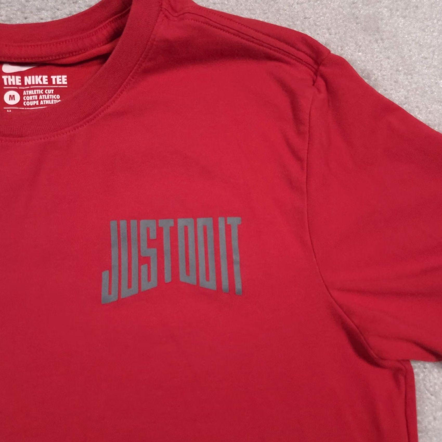 Nike Nike Shirt Mens Medium Red Dri-FIT Just Do It Graphic Athletic Training Tee Size US M / EU 48-50 / 2 - 4 Thumbnail