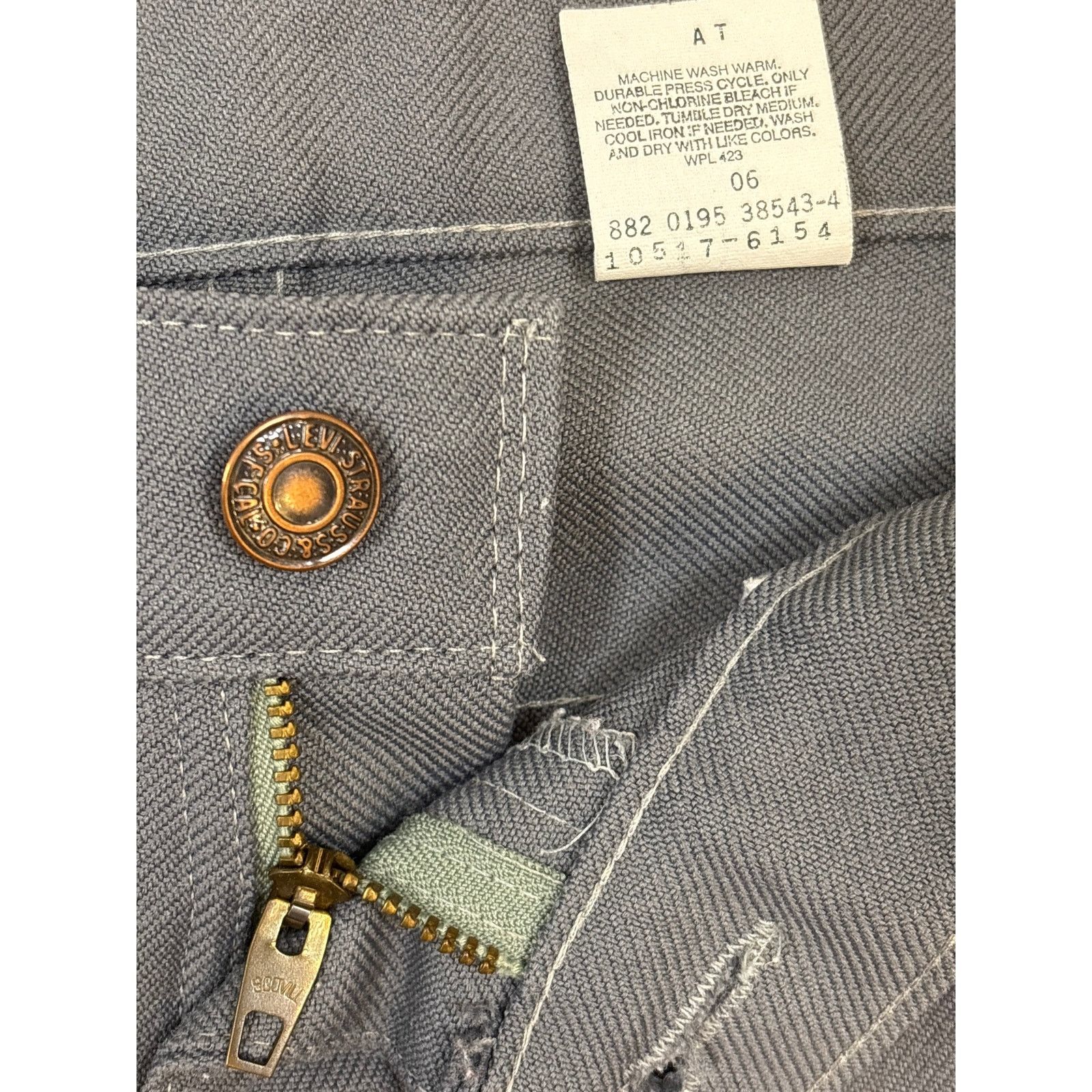 Levi's Vintage Levi’s 527 dress slacks grey 36x34 10527-6154 Size US 36 / EU 52 - 2 Thumbnail