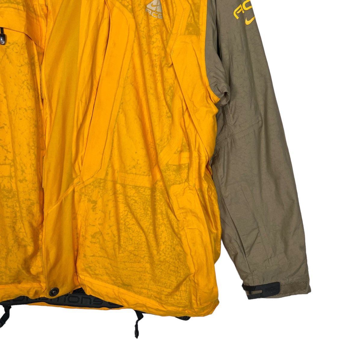 Nike ACG 🔥 NIKE ACG 3 LAYER TECHNICAL JACKET Size US XL / EU 56 / 4 - 5 Thumbnail