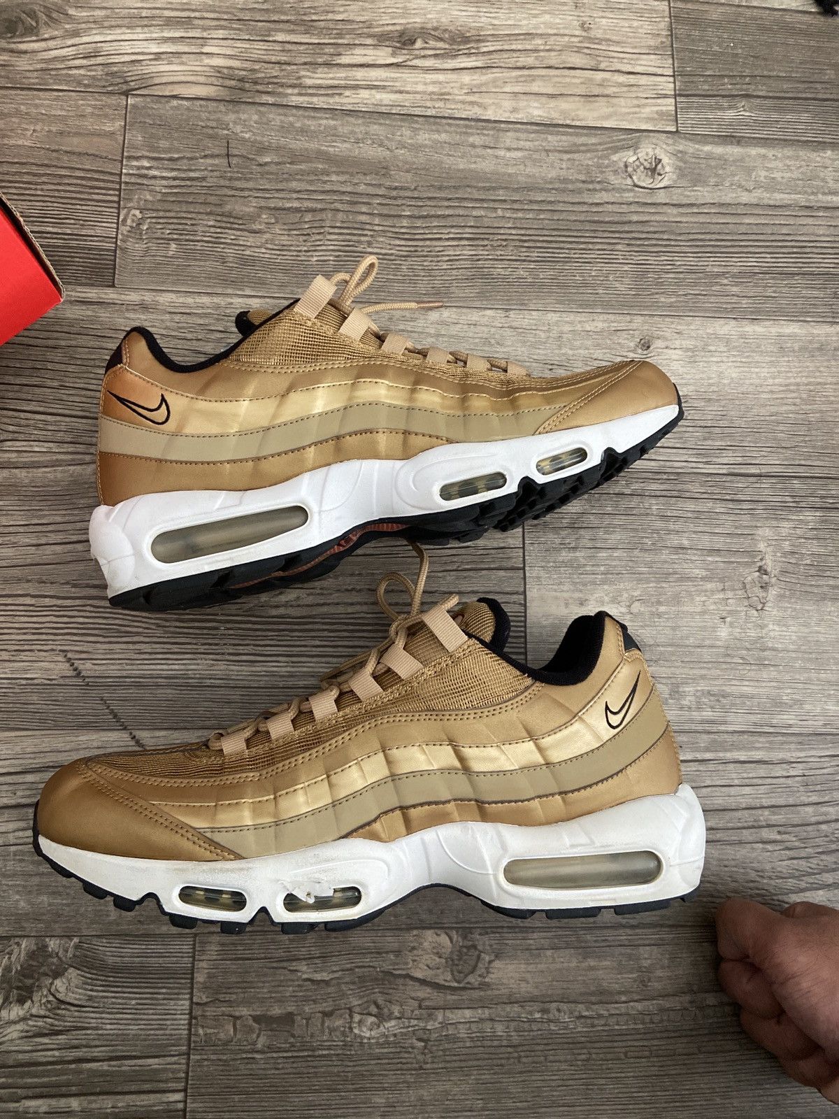Nike Nike air max 95 premium qu Size US 11.5 / EU 44-45 - 1 Thumbnail