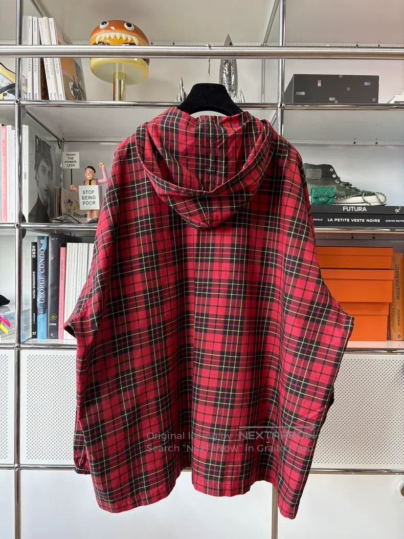 Balenciaga Balenciaga Red Plaid Hooded Zip-Up Shirt Jacket, Size 38 Size XS / US 0-2 / IT 36-38 - 4 Thumbnail