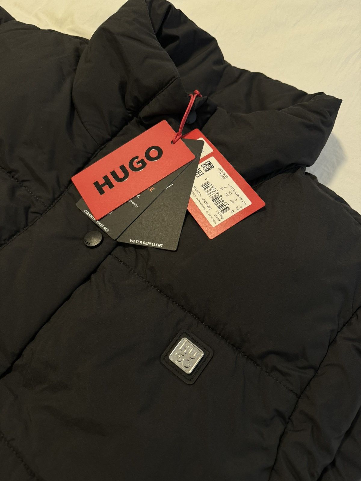 Hugo Boss Water Repellent Padded Vest with Belt Size S / US 4 / IT 40 - 2 Thumbnail