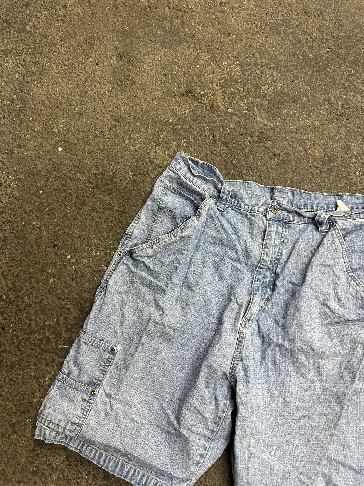 Vintage × Wrangler Y2K wrangler cargo jorts Size US 36 / EU 52 - 4 Thumbnail