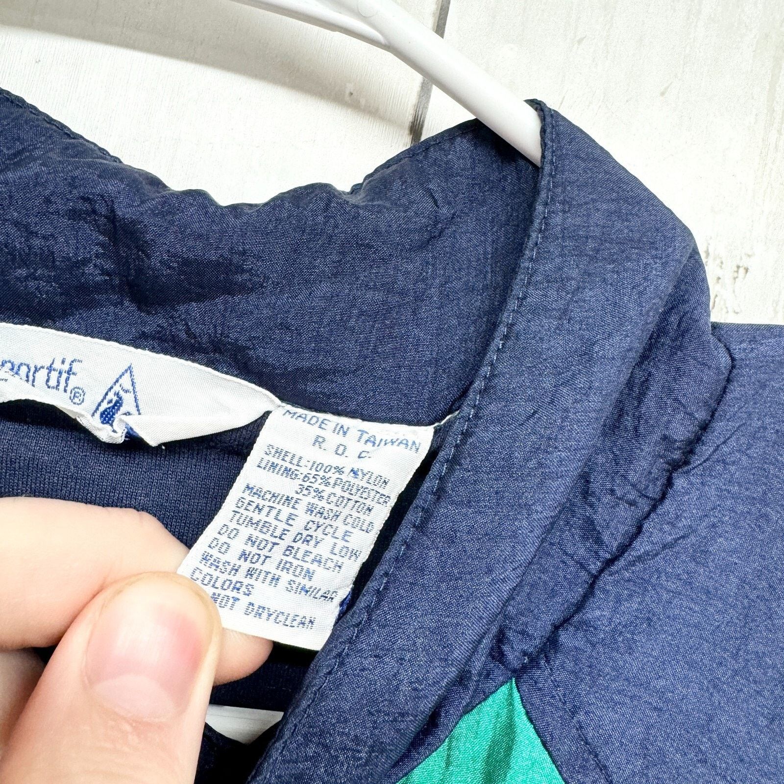 Le Coq Sportif Vintage Le Coq Sportif Jacket Unisex Medium Navy Bomber Size M / US 6-8 / IT 42-44 - 3 Thumbnail