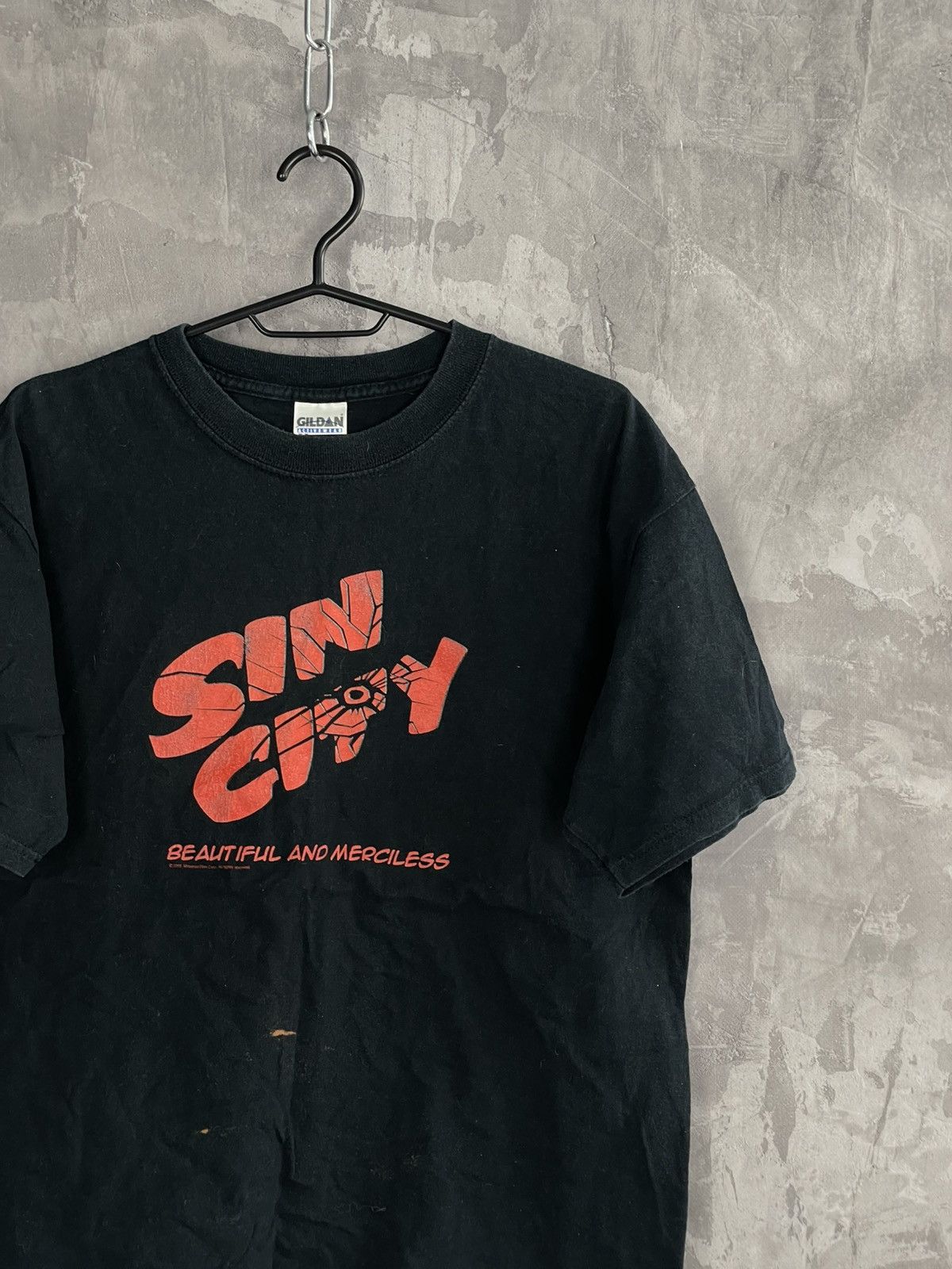 Band Tees Vintage 2000s SIN CITY Movie T Shirt Size US M / EU 48-50 / 2 - 4 Thumbnail