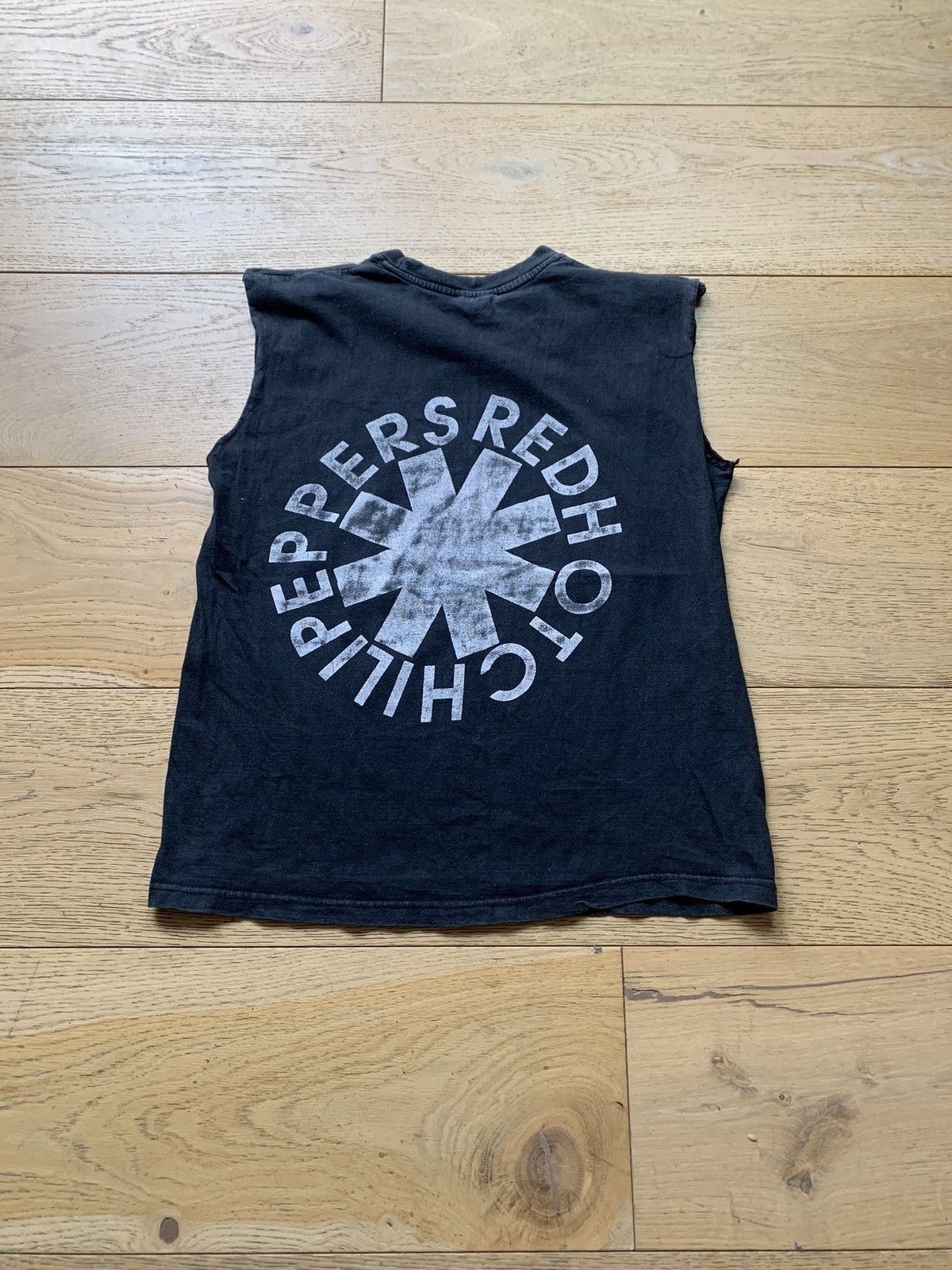 Band Tees Vintage RHCP band t shirt tee Size US M / EU 48-50 / 2 - 4 Thumbnail