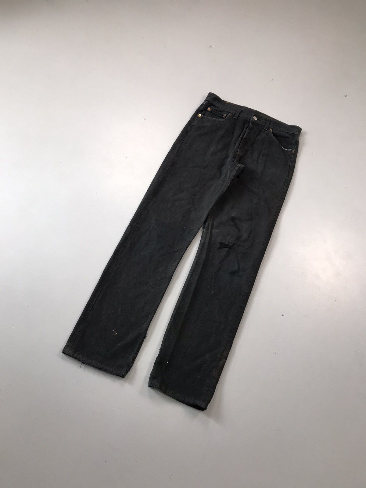 Levi's Vintage Levi’s 501 paper tab distressed denim Size US 30 / EU 46 - 3 Thumbnail