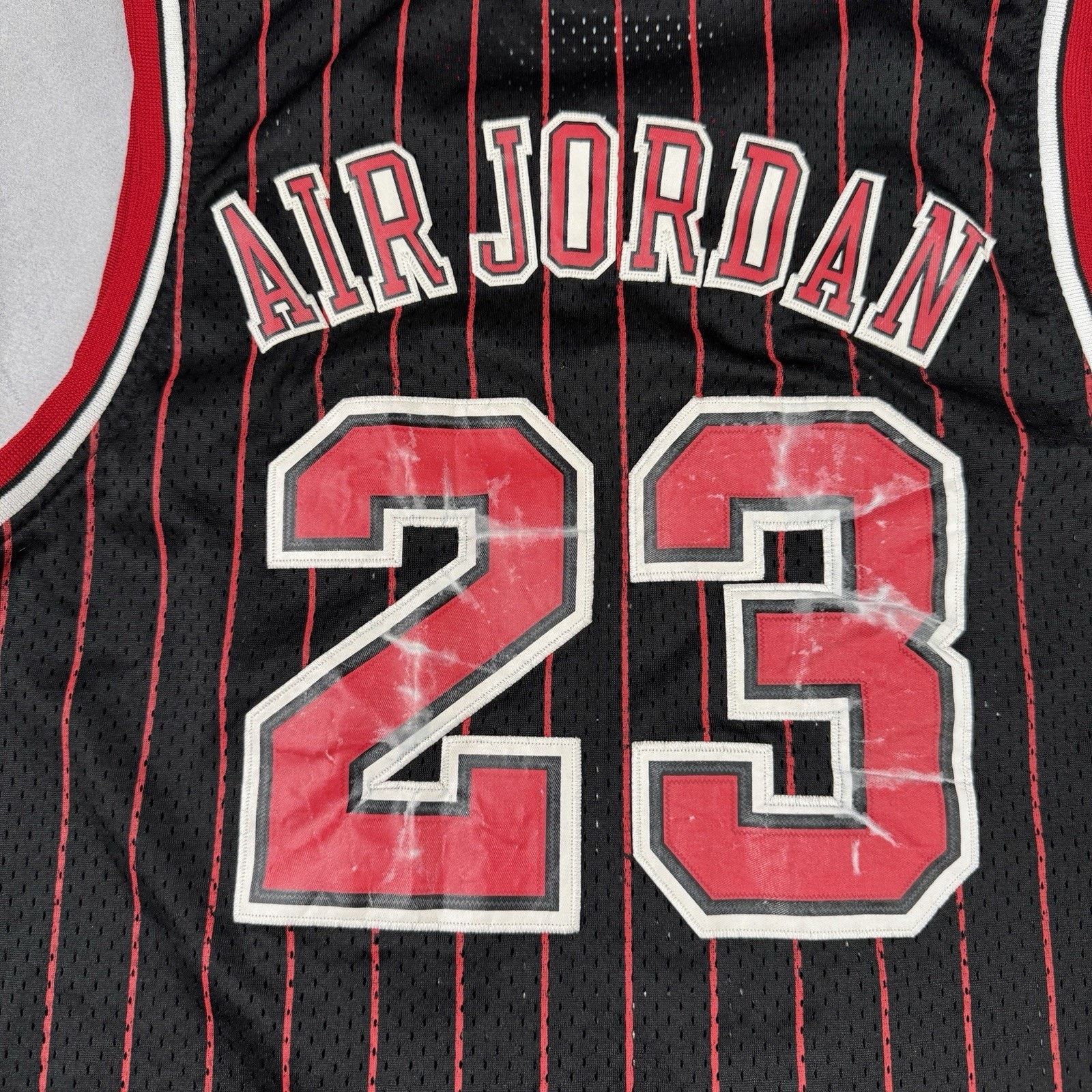 Nike Vintage Nike Chicago Bulls Jersey Air Jordan Men Size L Size US L / EU 52-54 / 3 - 18 Thumbnail