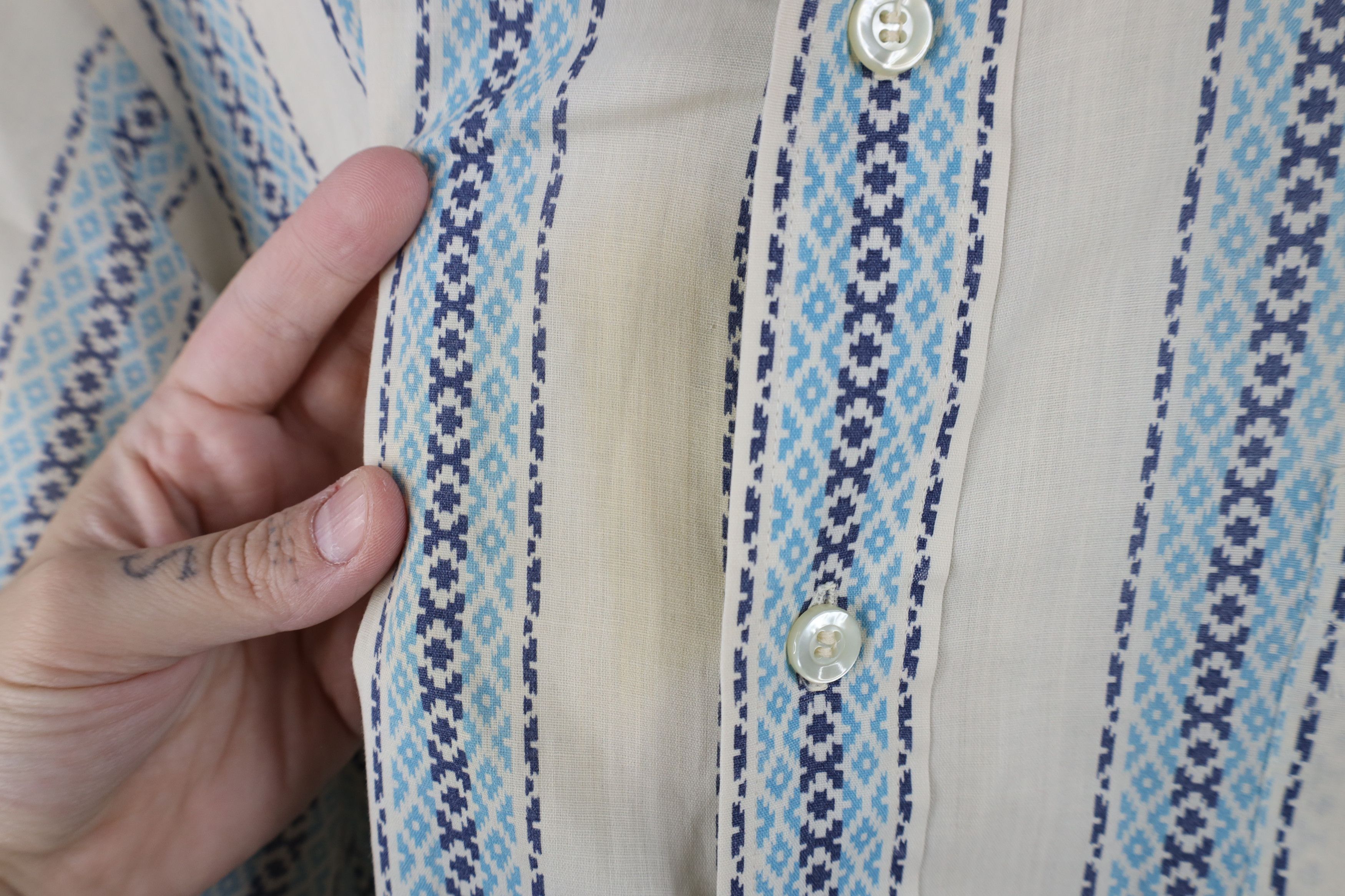 Vintage Vintage 60s 70s Streetwear Southwestern Short Sleeve Shirt Size US M / EU 48-50 / 2 - 6 Thumbnail