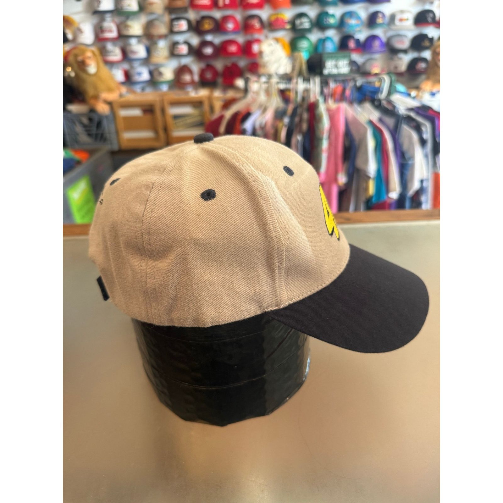 Winners Circle Jimmie Johnson Lowes Racing Hat Velcro Back Size ONE SIZE - 2 Thumbnail