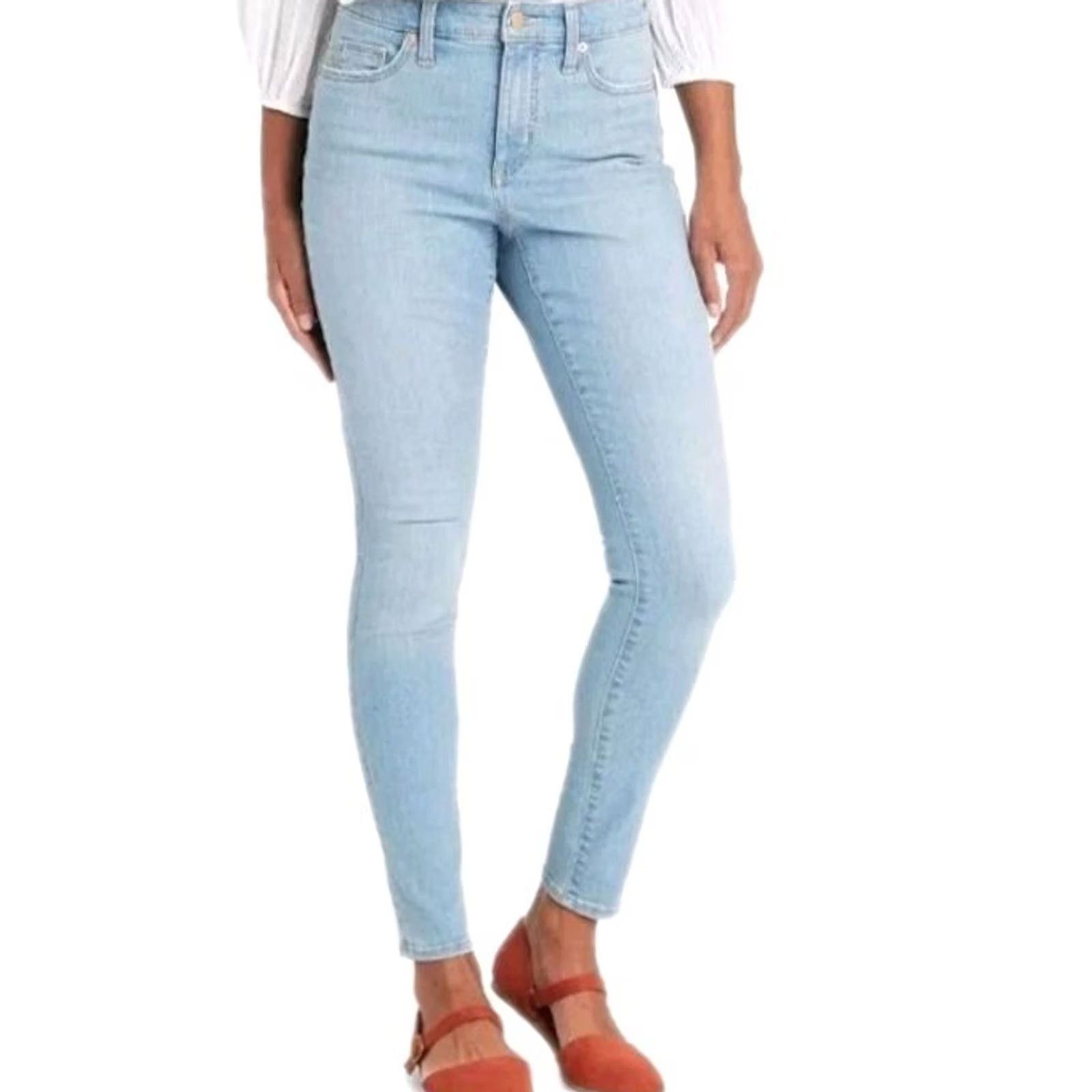 Vintage VINTAGE? No — Universal Thread Jeans Womens Size 6/28R High-Rise Skinny Light Denim Blue 5-Pocket Belt Loops Slim Womens Regular Jeans Size 25" / US 0 / IT 36 - 2 Thumbnail