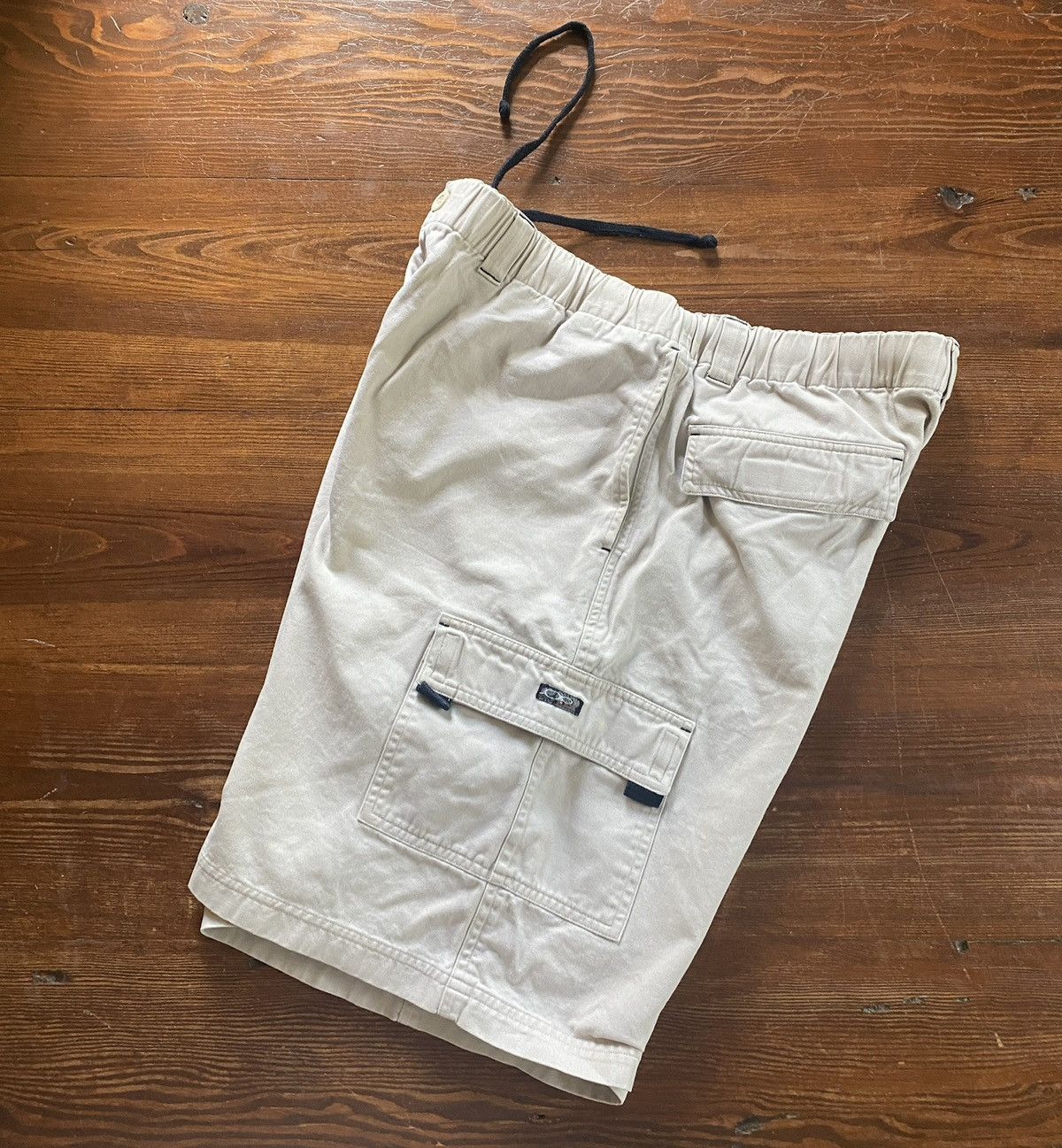 Ocean Pacific × Vintage Vintage 90’s Ocean Pacific Khaki Wide Leg Cargo Shorts Size US 36 / EU 52 - 1 Thumbnail