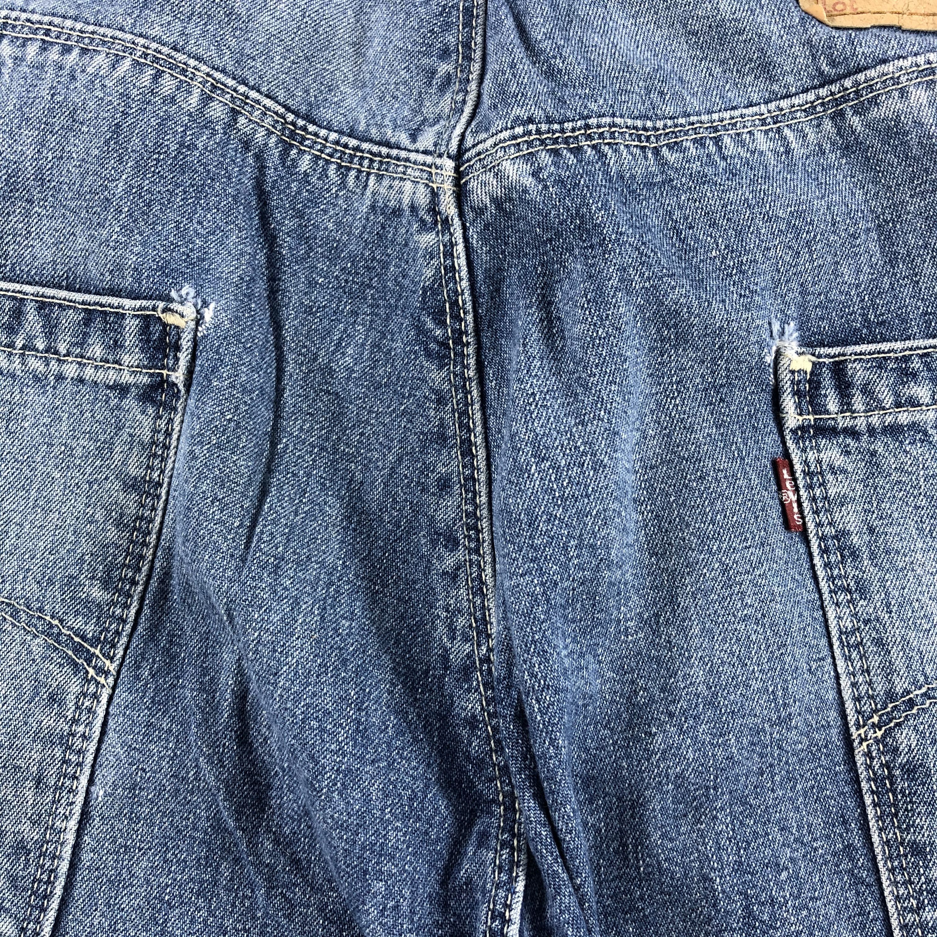 Levi's Vintage Blue Wash Levis 501 Jeans-J1643 Size US 35 - 8 Thumbnail