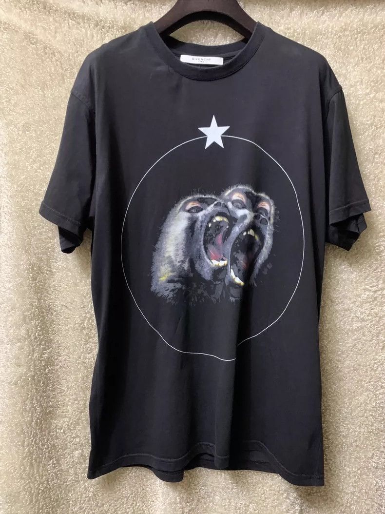 Givenchy Givenchy Men's short sleeve T-shirt, oversized style, size Size US S / EU 44-46 / 1 - 1 Thumbnail