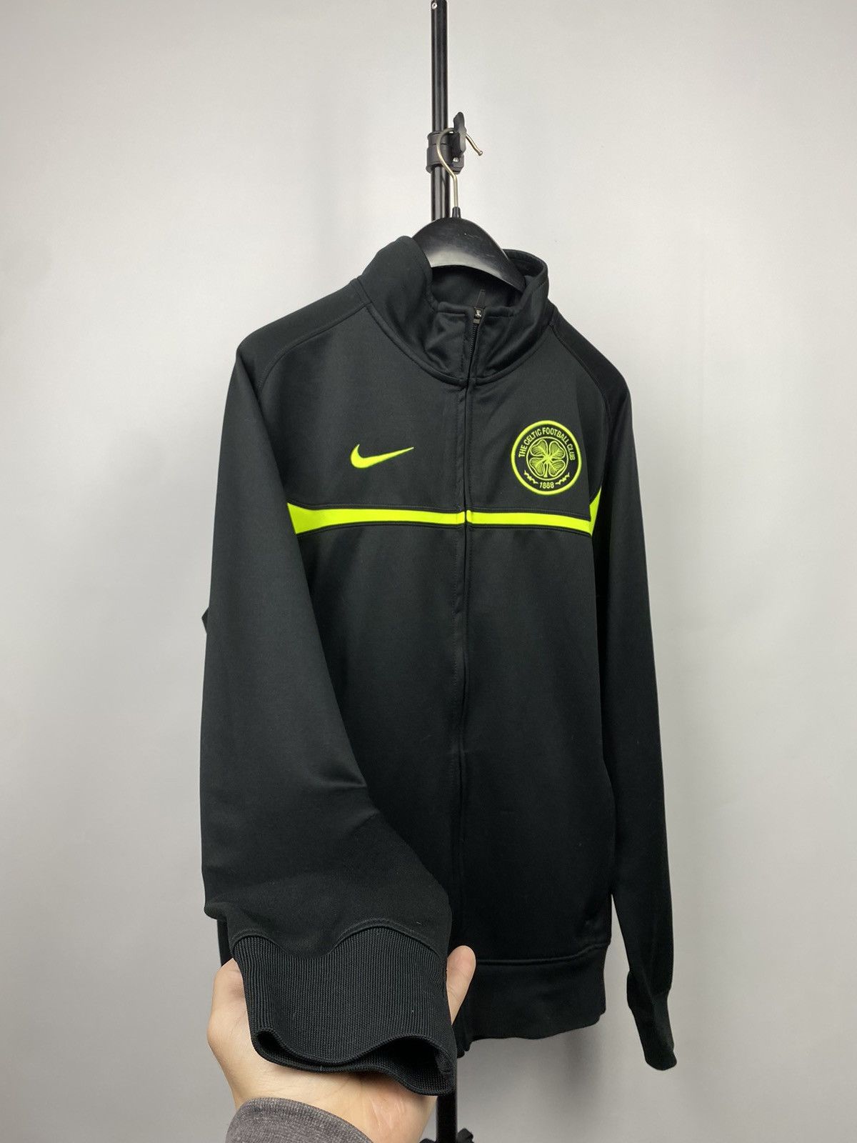 NBA × Nike Nike Celtic Football Club Track Jacket Men’s Size Large Size US L / EU 52-54 / 3 - 3 Thumbnail