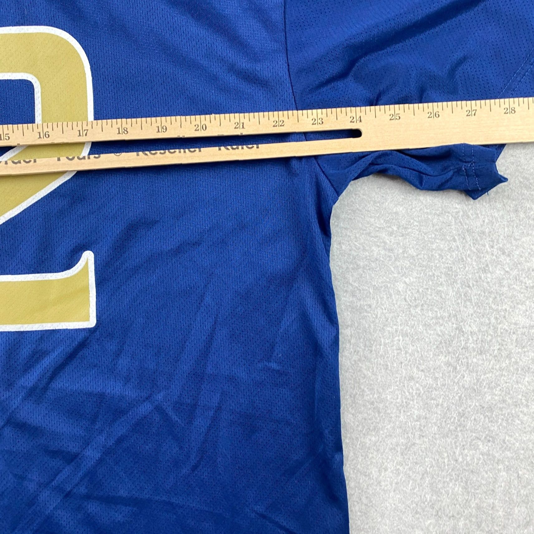 Vintage **San Diego Padres #32 Blue Button-Up Jersey Shirt Mens 2XL** User: **San Diego Padres #32 Blue Button-Up Mens Jersey Shirt 2XL** Size US XXL / EU 58 / 5 - 6 Thumbnail