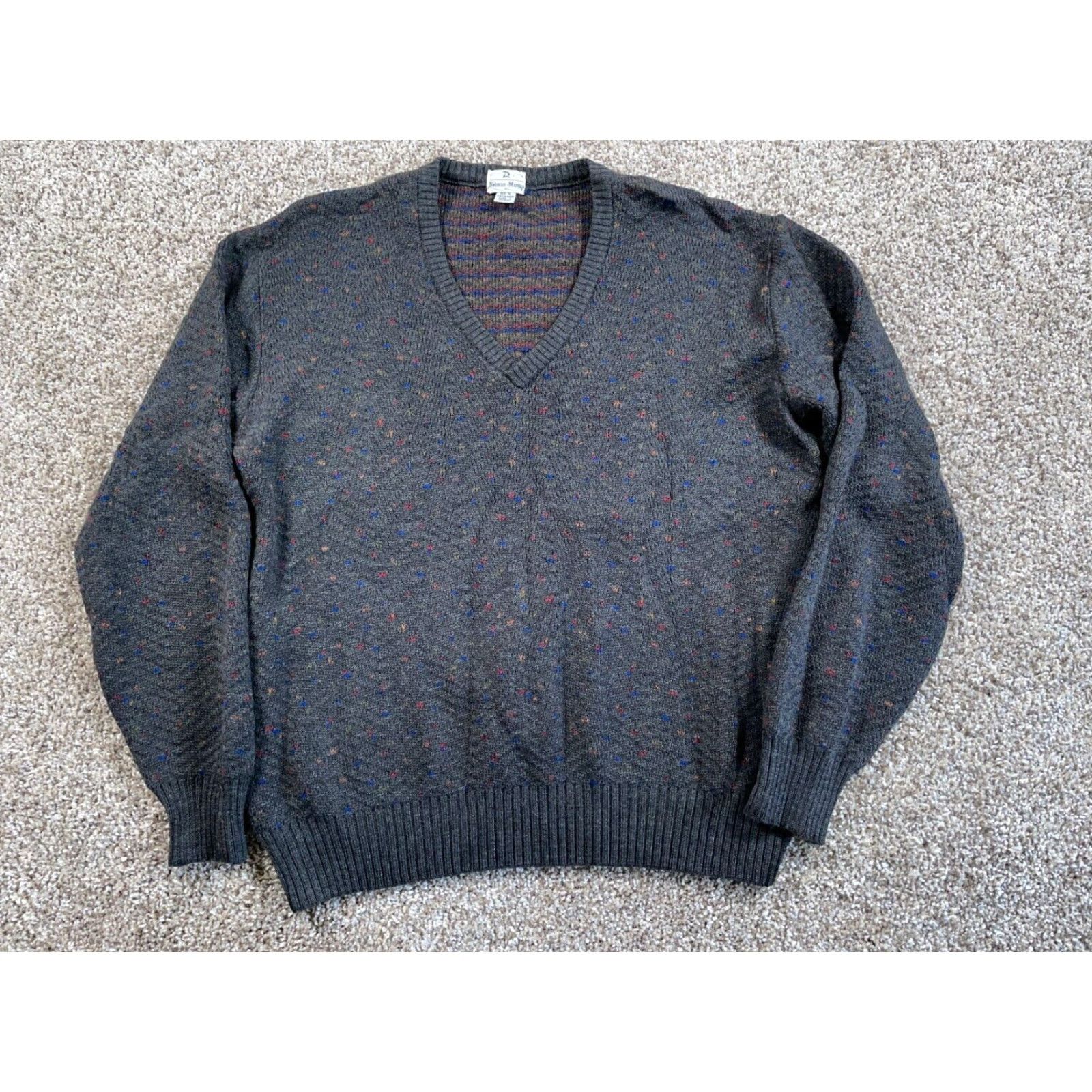 Neiman Marcus VINTAGE Neiman Marcus Donegal Wool Sweater Adult Large Gray Chunky-Knit V-Neck Long Sleeve Geometric 80s Retro Mens Size US L / EU 52-54 / 3 - 2 Thumbnail