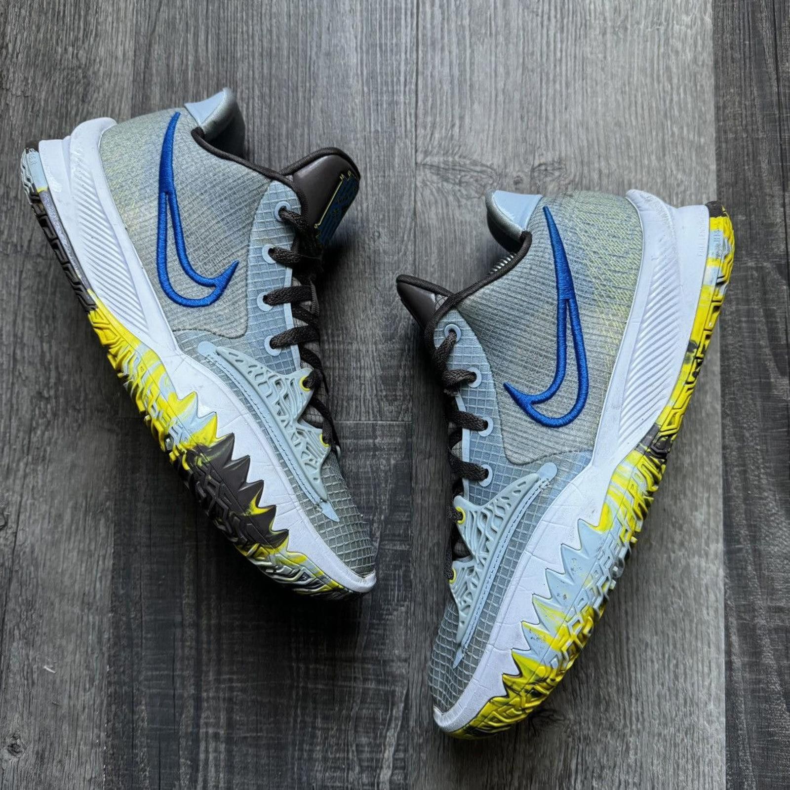 Nike NIKE • Kyrie Low 4 "Light Armory Blue" (10.5M) Size US 10.5 / EU 43-44 - 8 Thumbnail