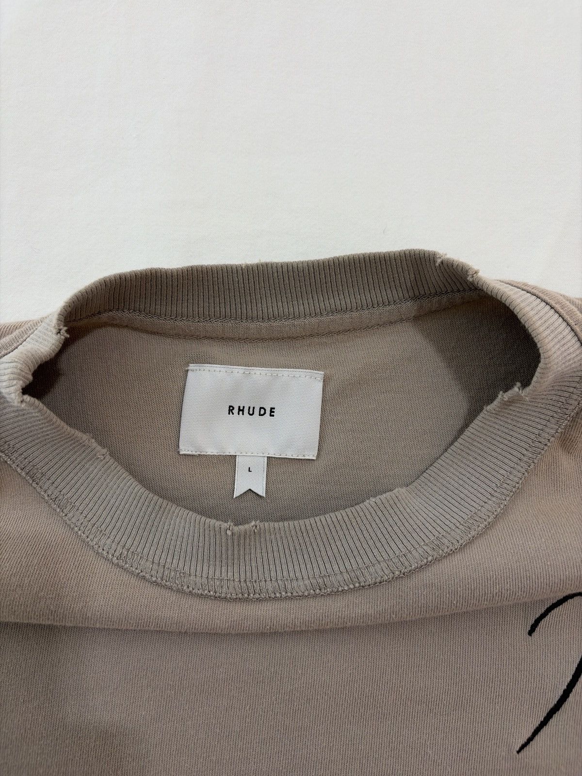 Rhude Rhude Beige Reverse Embroidered Logo Tee Size US L / EU 52-54 / 3 - 5 Thumbnail