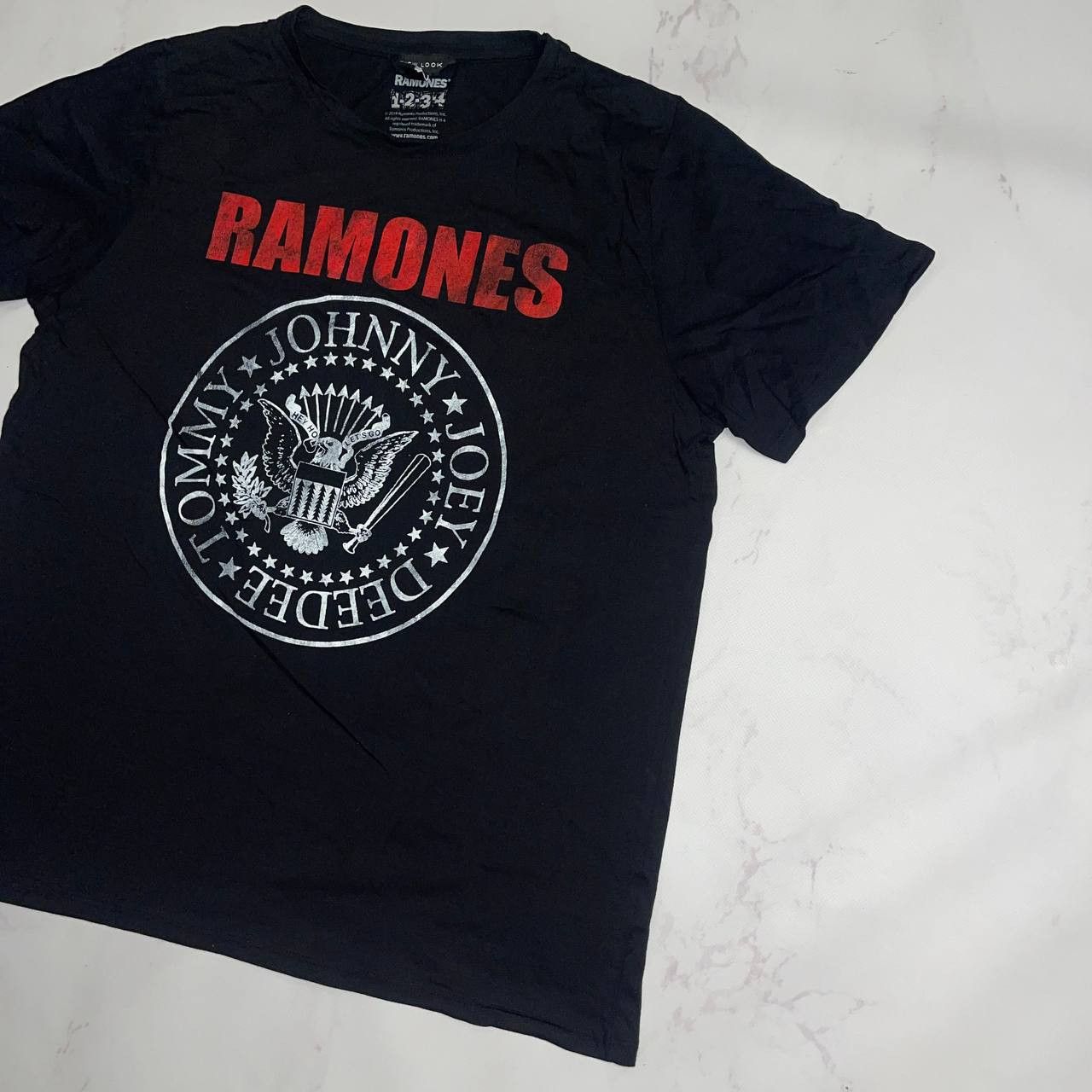 Vintage Vintage x band tees Ramones vintage t-shirt size L Size US L / EU 52-54 / 3 - 3 Thumbnail