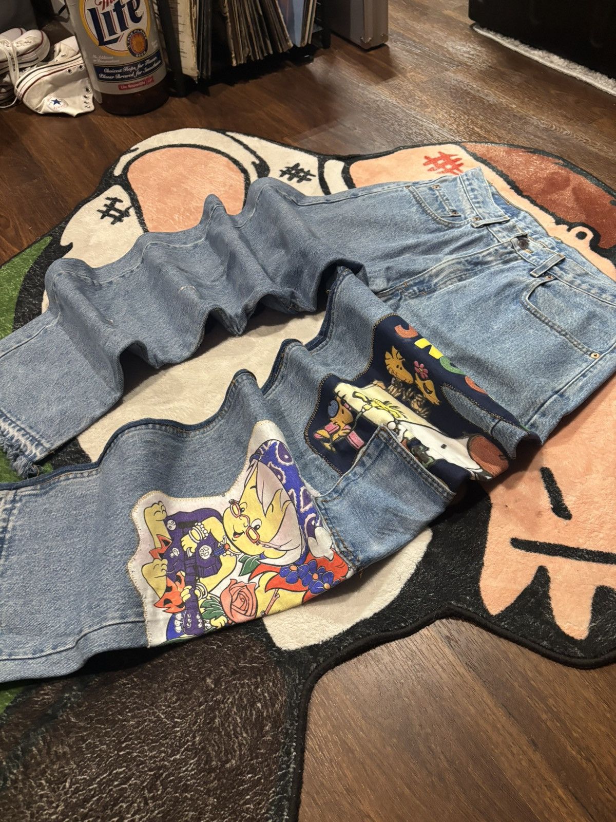 Levi's Vintage Clothing Customized vintage denim jeans with patchwork Disney themed Size US 34 / EU 50 - 4 Thumbnail