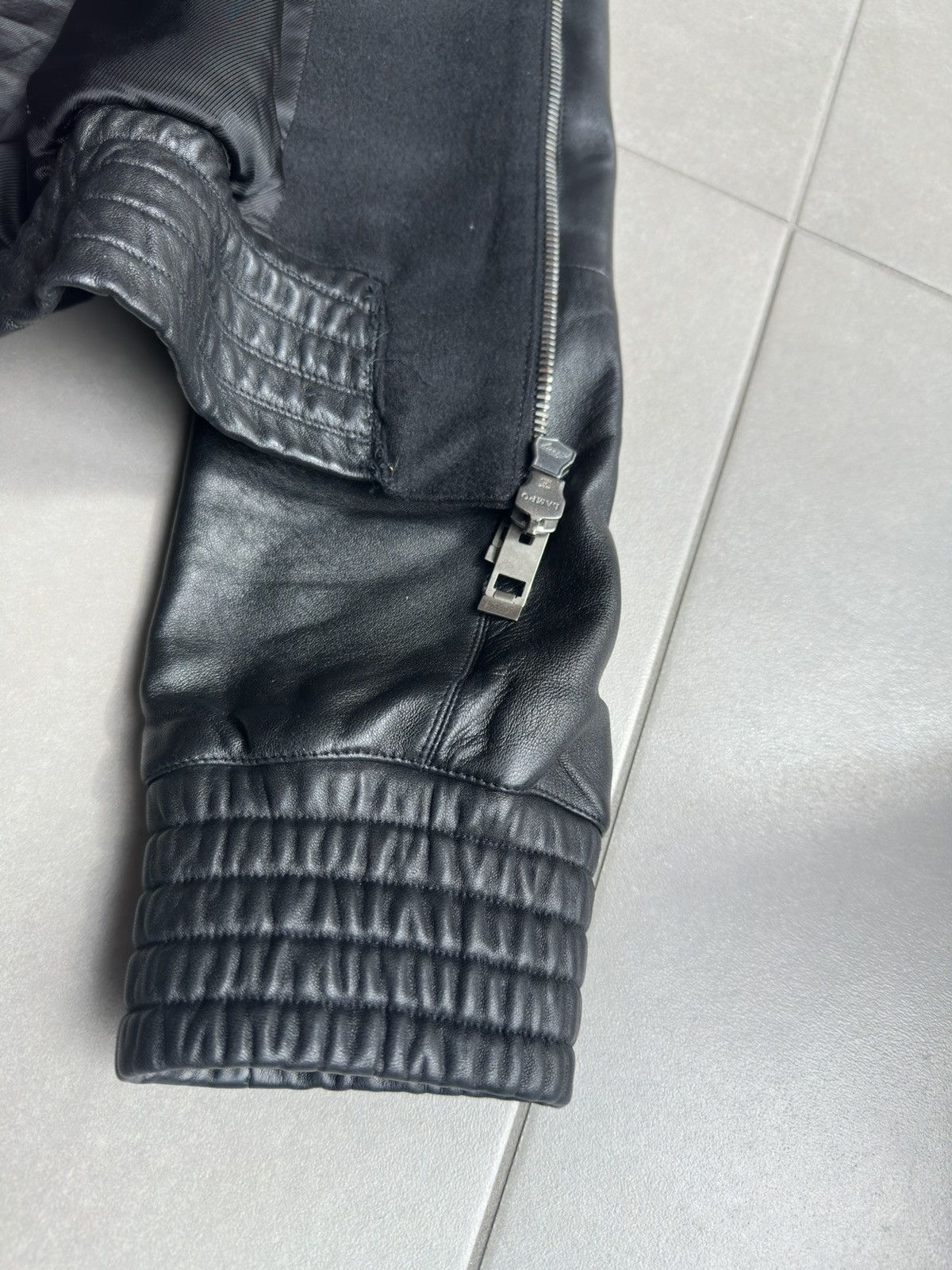 Dior × Hedi Slimane Dior Homme AW04 “VOTC” leather bomber jacket Size US M / EU 48-50 / 2 - 17 Thumbnail