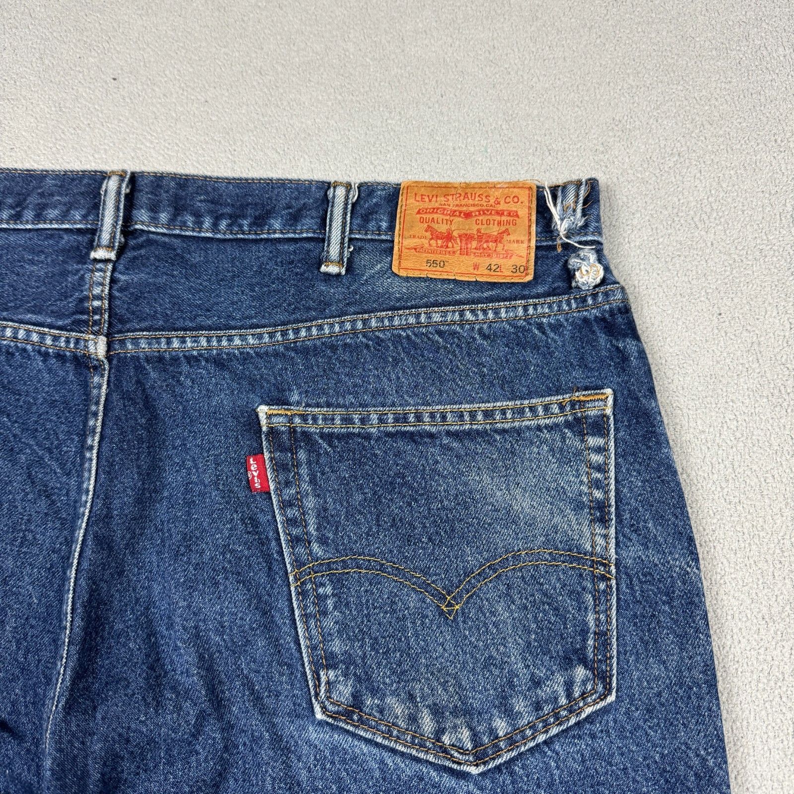 Levi's VTG Levi's 550 Relaxed Fit Jeans W42 L30 Dark Blue 90s Size US 42 / EU 58 - 10 Thumbnail