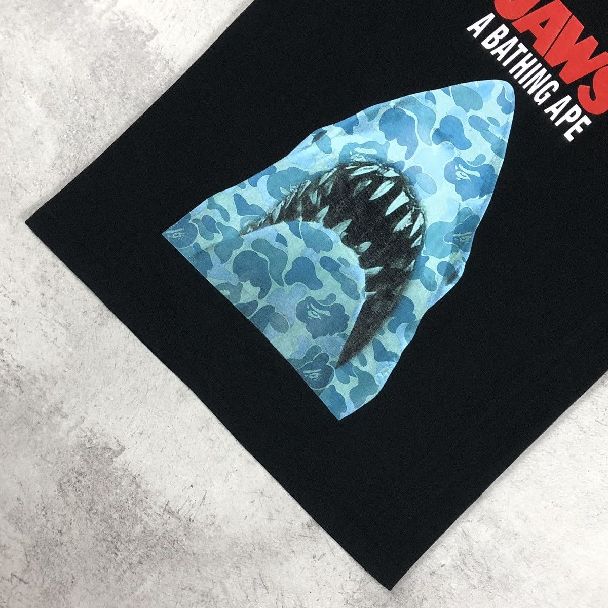 Other BAPE Jaws Camo Shark Tee Size US XS / EU 42 / 0 - 6 Thumbnail