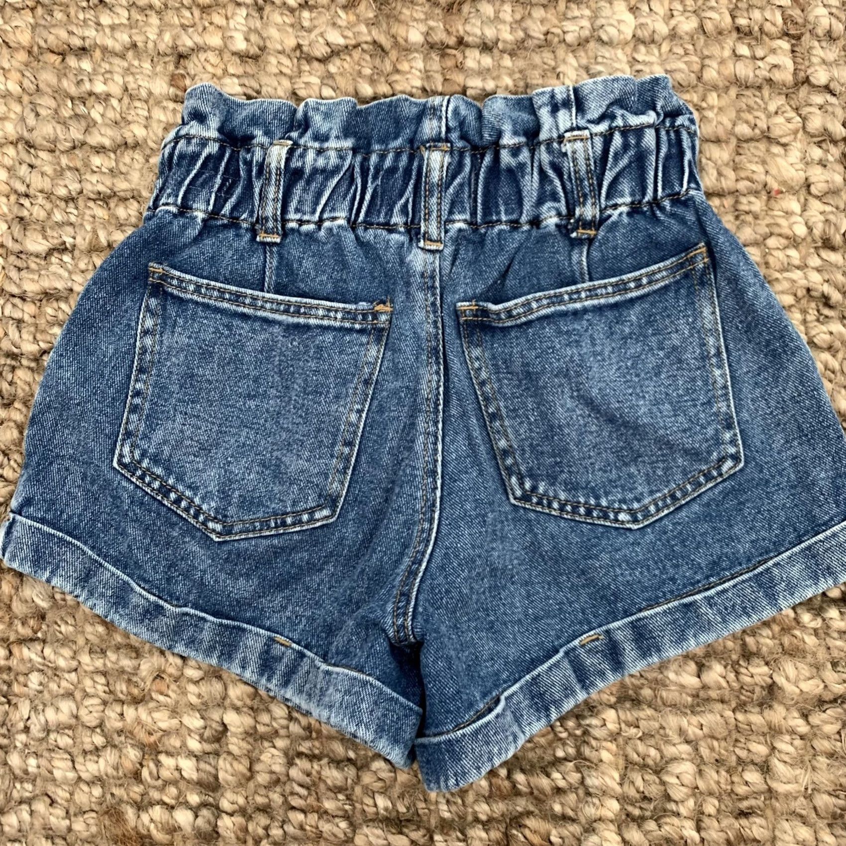 Pacsun Pacsun Denim Shorts Womens 25 Paperbag Elastic Waist 5-Pocket Cuffed High Rise Blue Jeans Mom Short Regular Fit Size 42" / US 20 - 3 Thumbnail
