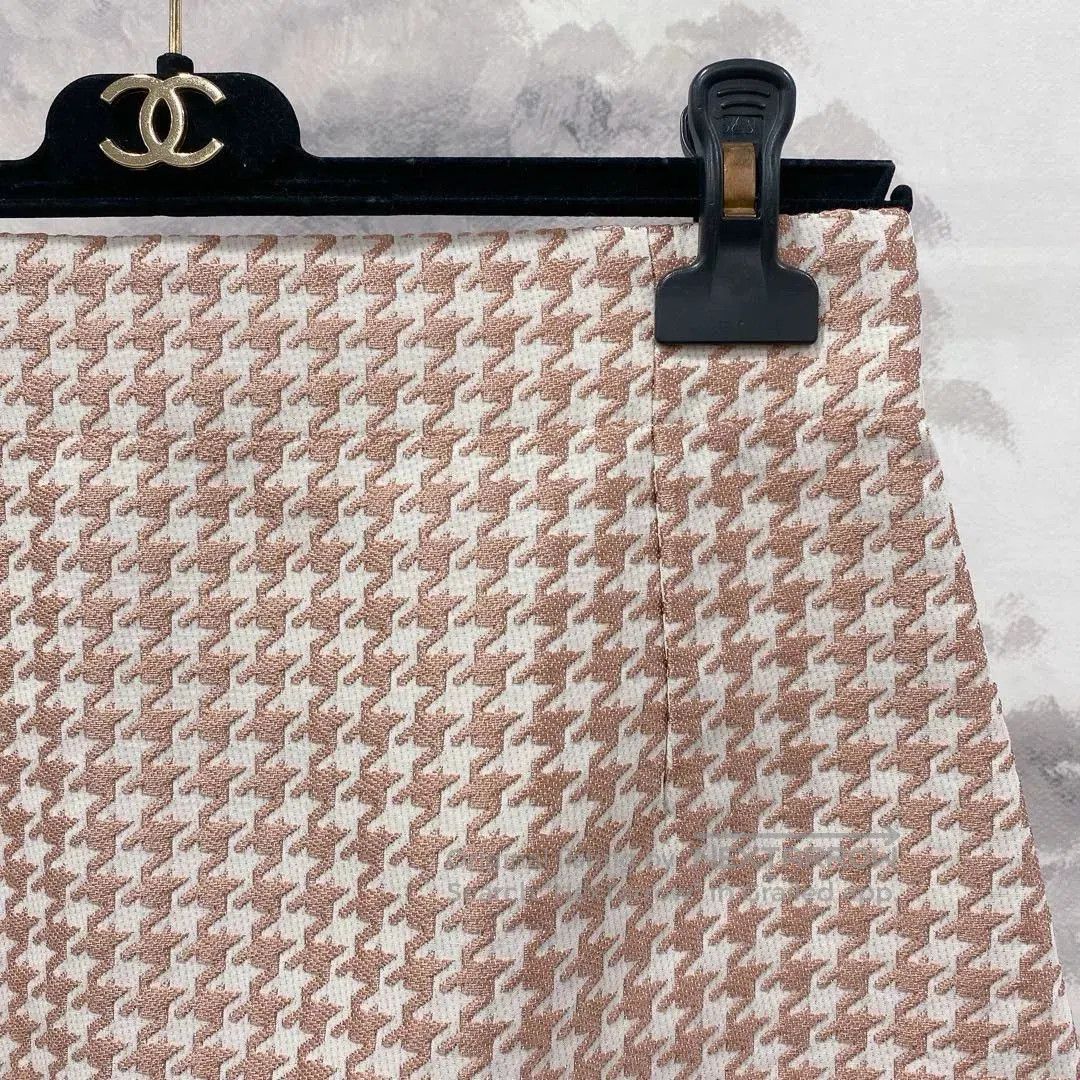 Dior Dior A-line Women's Skirt. Size 37" - 3 Thumbnail