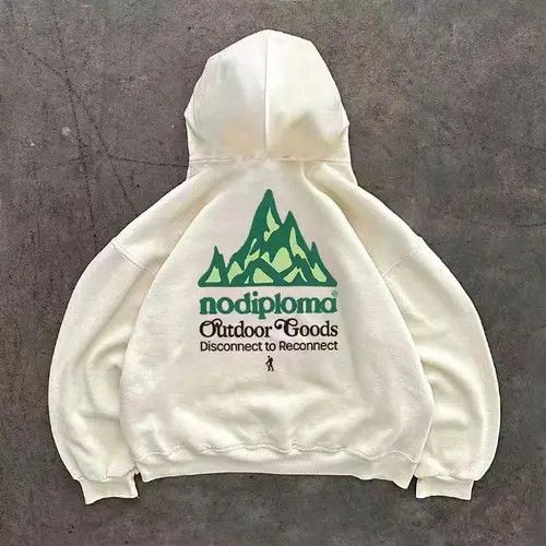 Hypebeast × Japanese Brand Hoodie Beige Snow Mountain Print Loose Hoodie Size US 32 / EU 48 - 2 Thumbnail