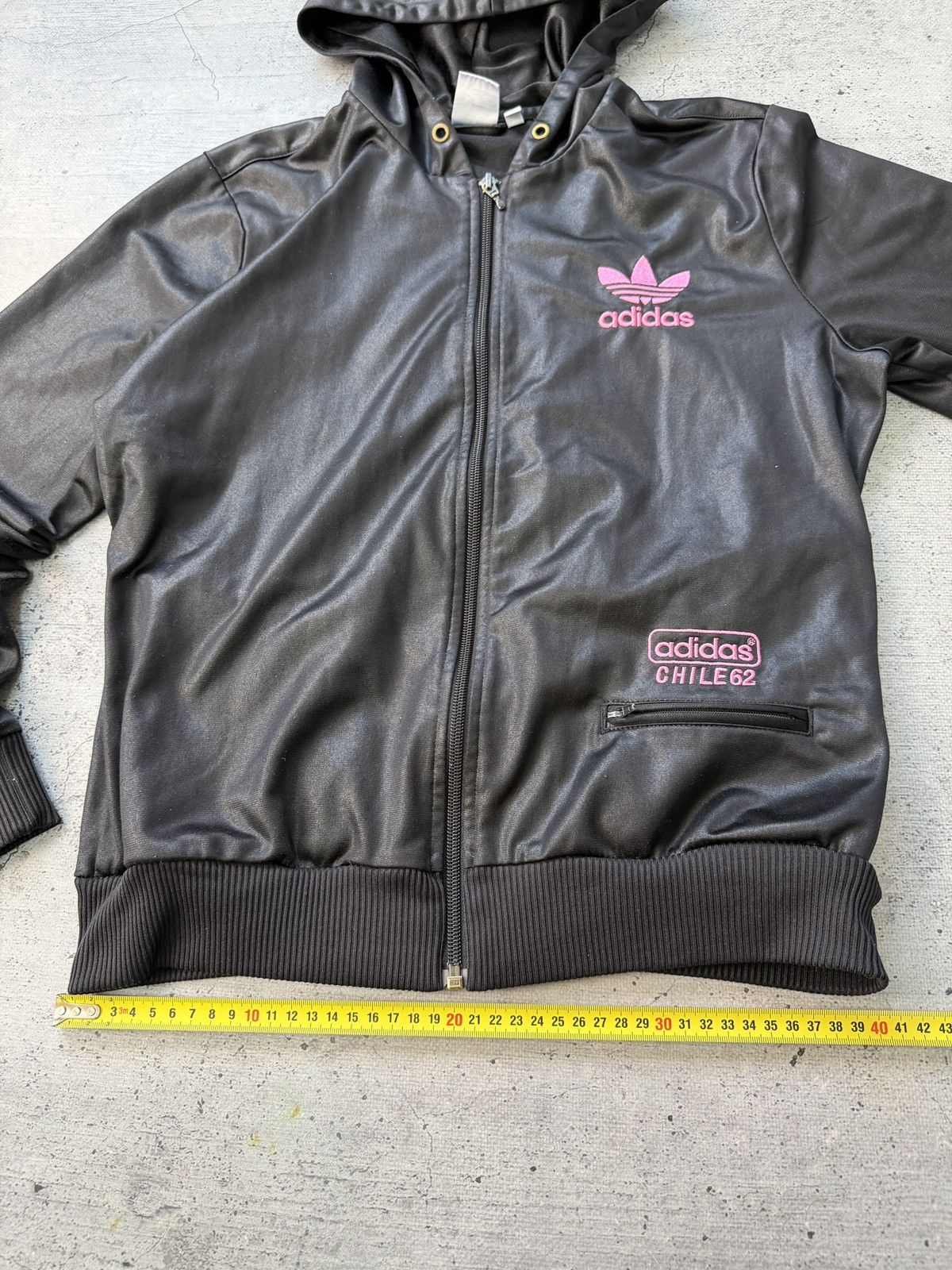 Adidas Adidas Chile 62 sherpa zip-up hoodie jacket shiny y2k 00s Size S / US 4 / IT 40 - 11 Thumbnail