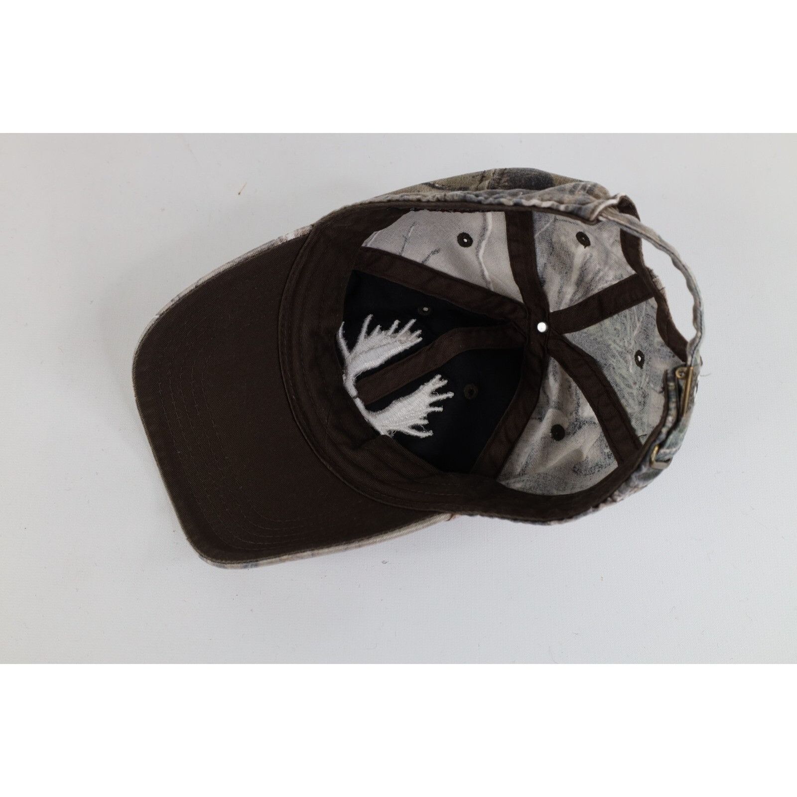 Vintage Vintage 90s Y2K Streetwear Spell Out Camouflage Alaska Hat Size ONE SIZE - 9 Thumbnail