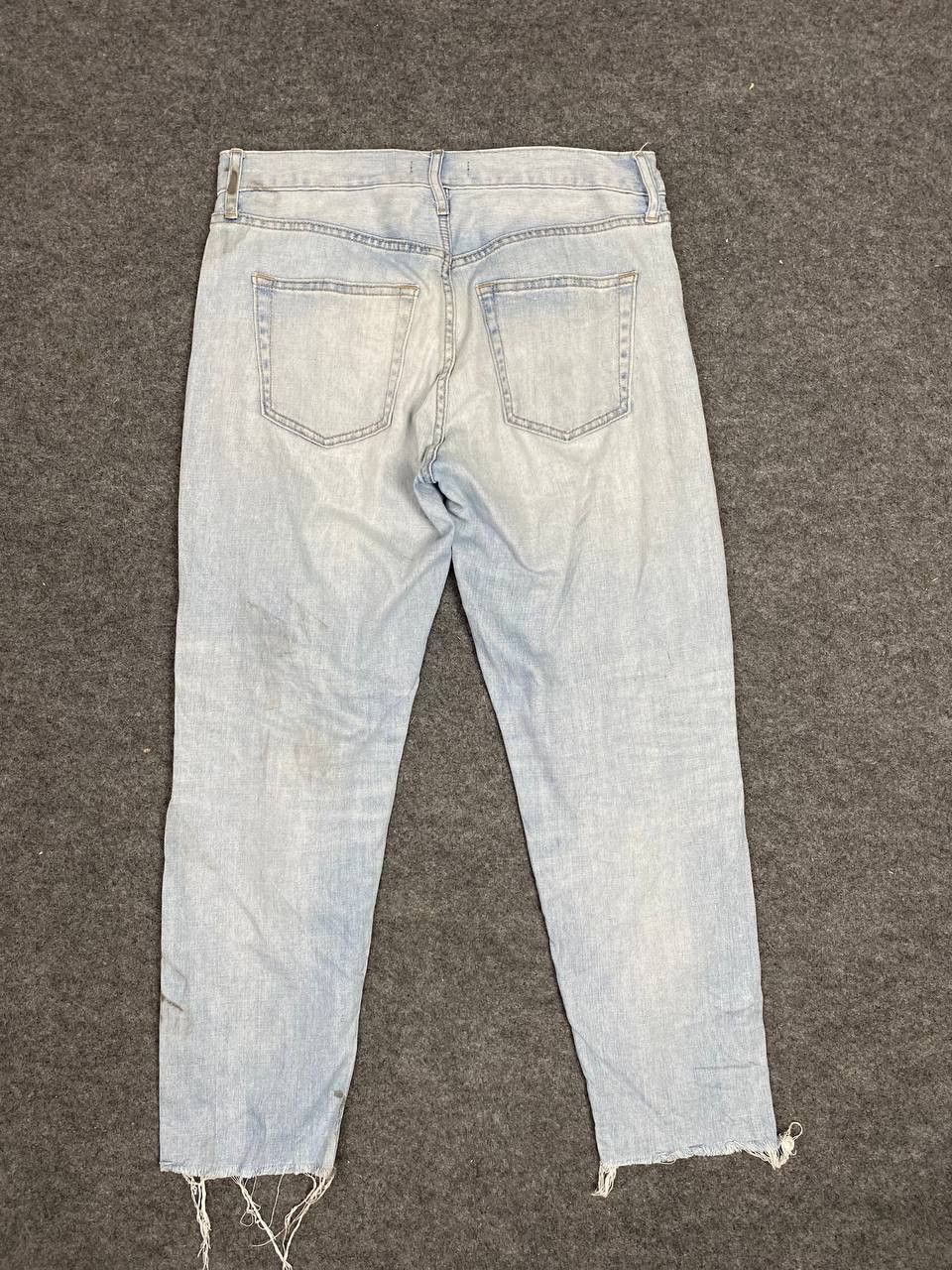 Japanese Brand Uniqlo kaihara slim distressed ankle cut denim Size US 32 / EU 48 - 1 Thumbnail