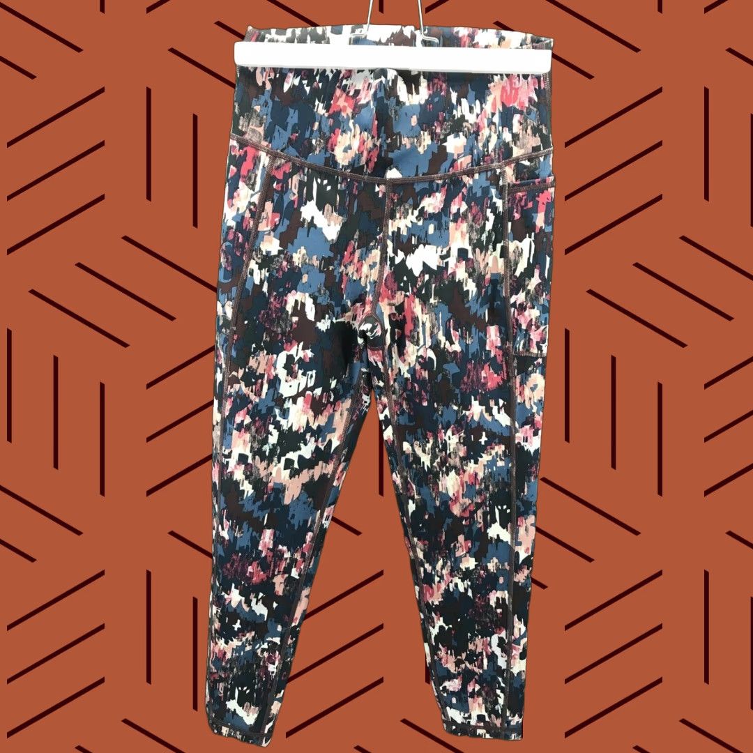Sweaty Betty Sweaty Betty Women’s S Super Sculpt Yoga 7/8 Leggings Blue Abstract 60cm 24” Activewear Leggings Womens XS-? Size 28" / US 6 / IT 42 - 1 Thumbnail