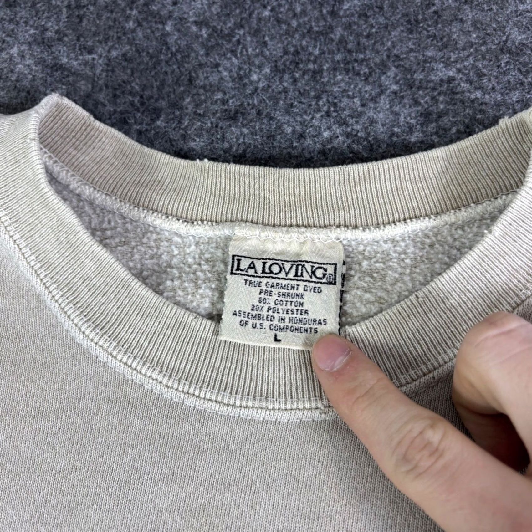 Vintage VINTAGE LA Loving Sweatshirt Shirt Tan Beige Distressed 1990s Heavyweight Long Sleeve L Womens Mens Size US L / EU 52-54 / 3 - 5 Thumbnail