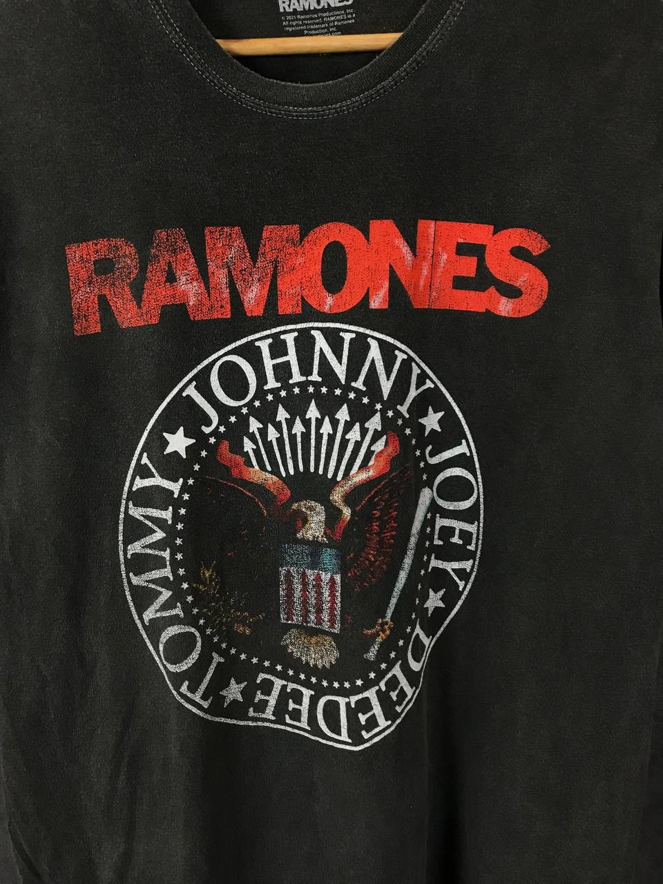 Band Tees Ramones rock band tee Size US M / EU 48-50 / 2 - 3 Thumbnail