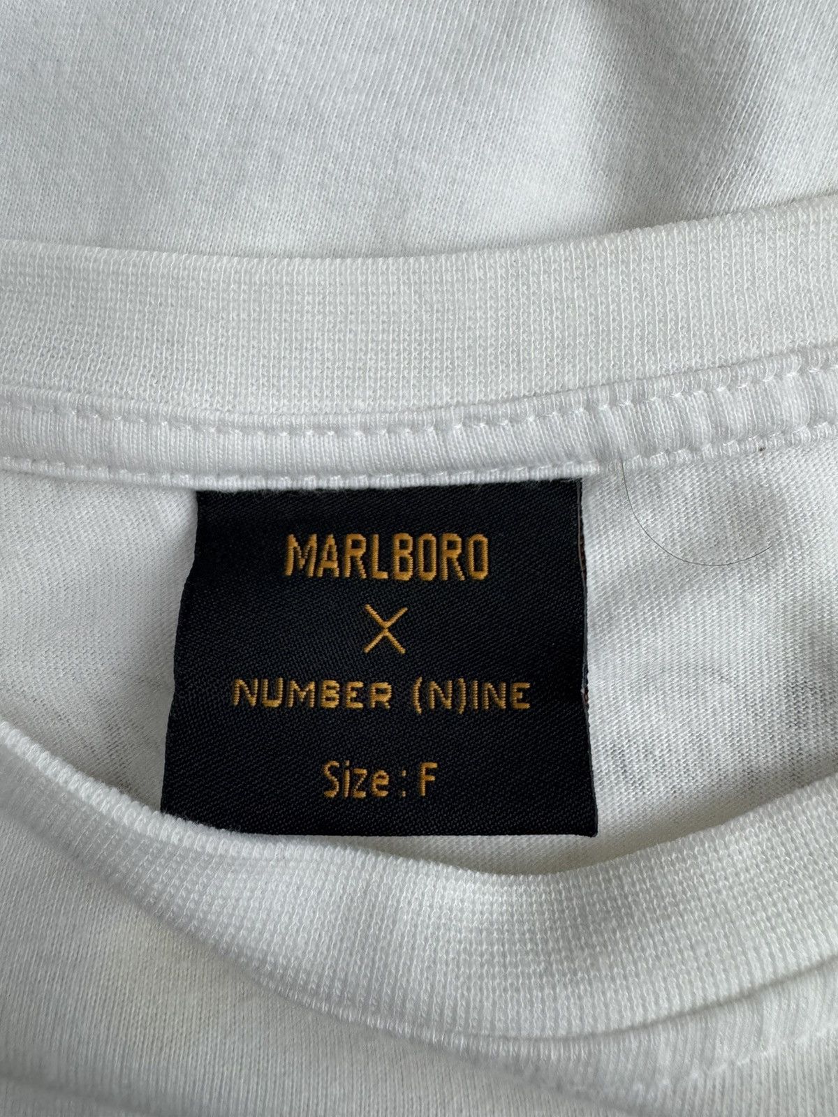 Number (N)ine Number (N)ine x Marlboro collaborative t-shirt Size US L / EU 52-54 / 3 - 9 Thumbnail