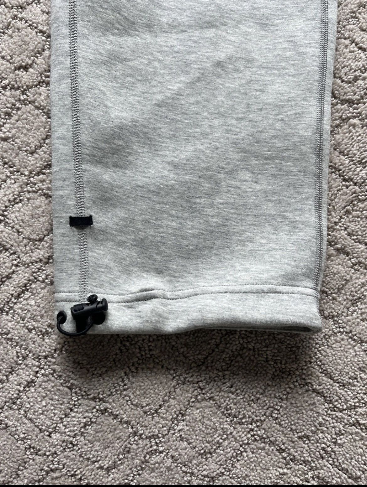 Nike Small men’s Nike tech pants Size US 30 / EU 46 - 4 Thumbnail