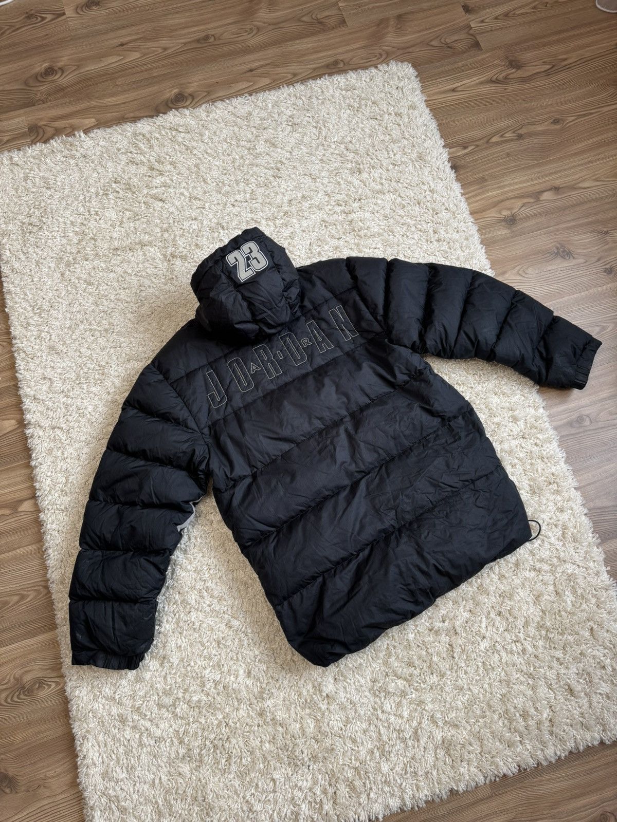 Nike Nike Air Jordan Puffer Jacket Y2K Vintage 2000s Size US L / EU 52-54 / 3 - 1 Thumbnail