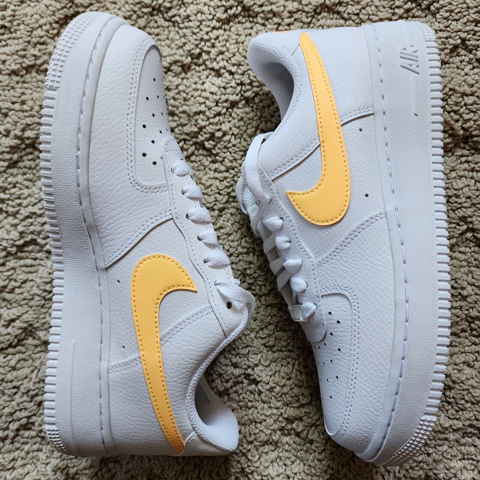 Wmns Nike Air Force Low White Melon Tint Brand New Sz