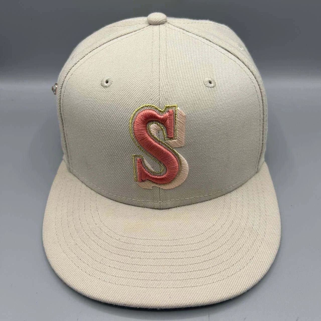 New Era Seattle Mariners Hat Men 7 1/2 Beige Pink MLB Fitted Cap Size ONE SIZE - 1 Thumbnail
