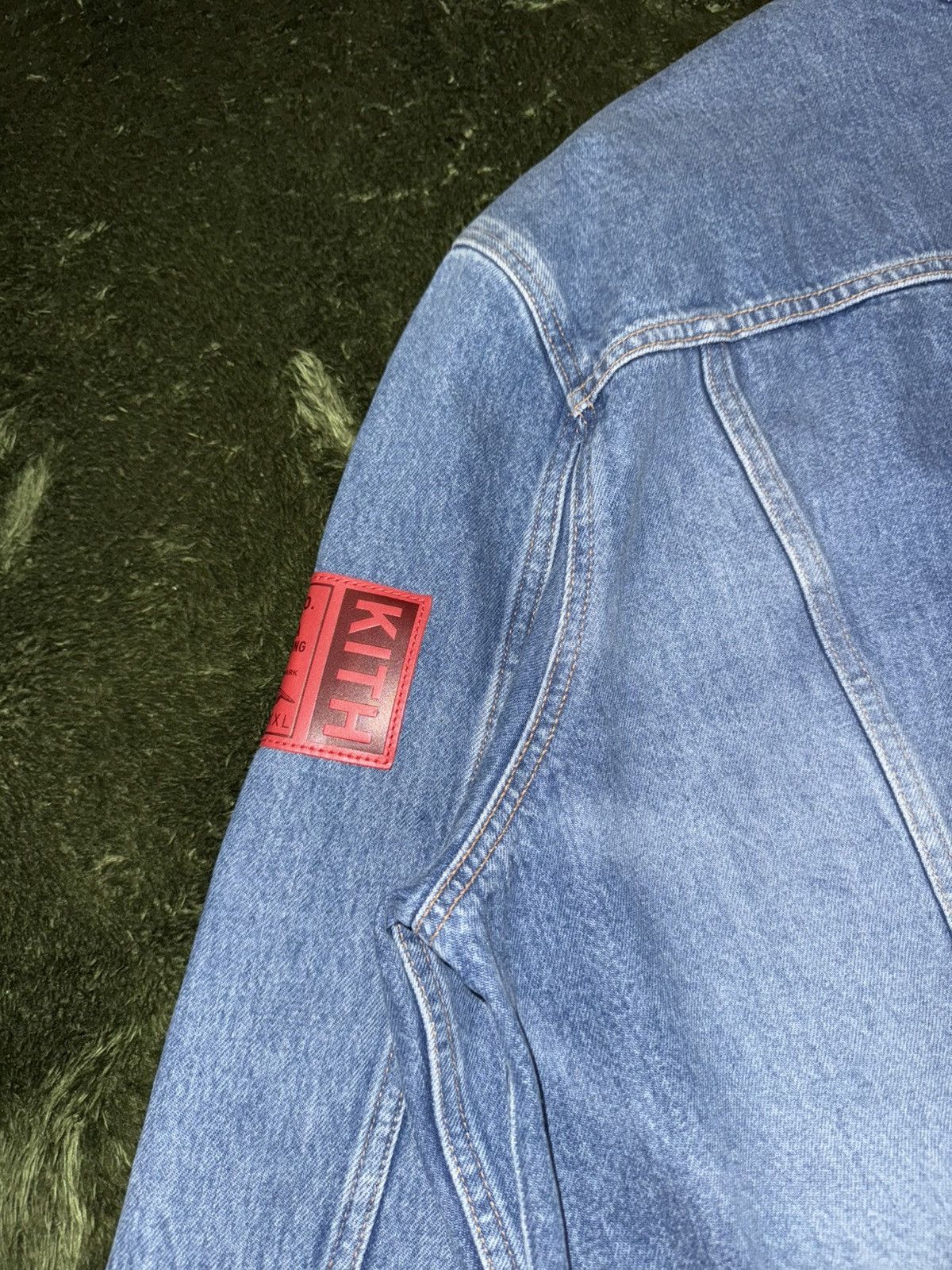 Kith × Levi's [XXL] KITH × Levi’s 18FW Collaboration Trucker Jacket Size US XXL / EU 58 / 5 - 13 Thumbnail